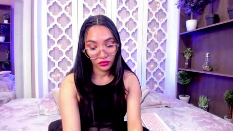 Lucy Liiu online show from January 31, 1:11 am