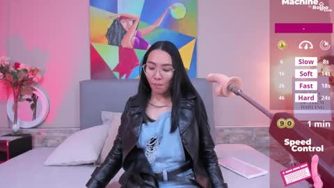 Lucy Liiu online show from September 23, 1:14 pm