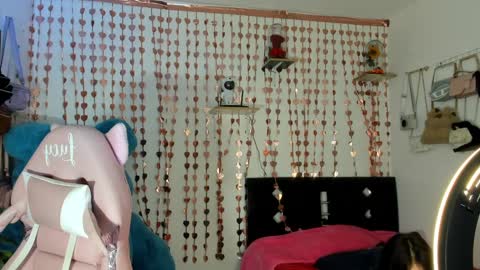 Snapshot of lucyy_tayy chatting on September 27, 5:45 am The love of your life 3 online show from September 27, 5:45 am