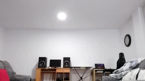 Luigi online show from November 28, 9:28 pm