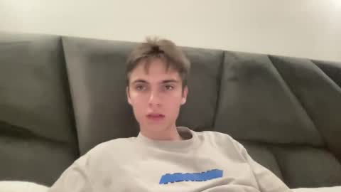 Luis online show from November 9, 11:25 pm