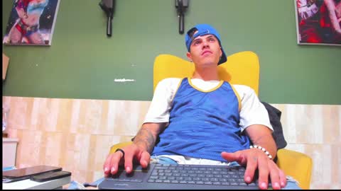 Luis AS online show from January 24, 1:24 am