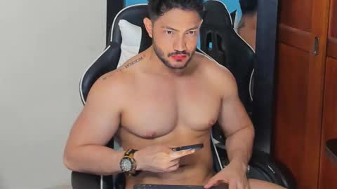 Snapshot of luis_baptista chatting on September 24, 2:04 am luis_baptista online show from September 24, 2:04 am