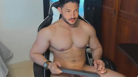 Snapshot of luis_baptista chatting on September 28, 7:41 pm luis_baptista online show from September 28, 7:41 pm