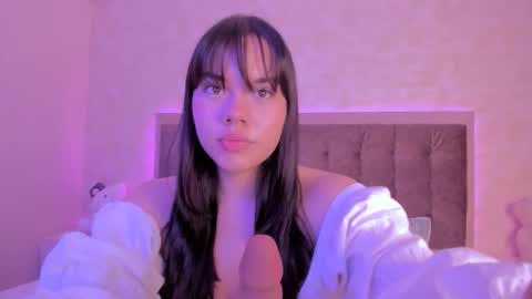 Luisa Giraldo online show from September 17, 11:01 am