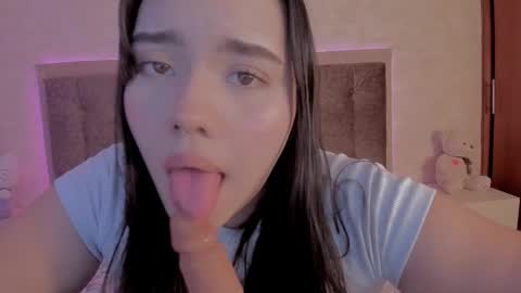 Luisa Giraldo online show from October 2, 11:06 am