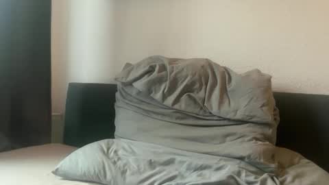 Snapshot of luisbadx chatting on November 16, 12:22 pm Luis Badx online show from November 16, 12:22 pm