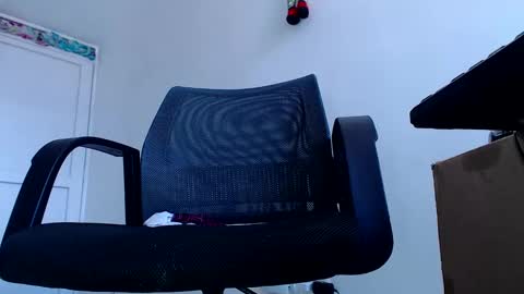 luisfernando01 online show from February 22, 7:03 pm