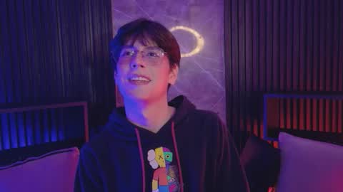 luixdust1 online show from September 17, 5:31 am