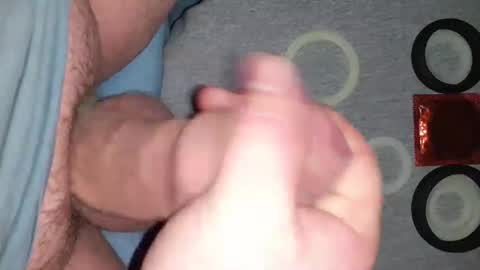 Snapshot of lukasaq chatting on December 3, 12:29 am lukasaq online show from December 3, 12:29 am