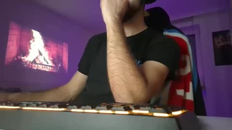 lukasschoetz online show from November 9, 7:12 pm