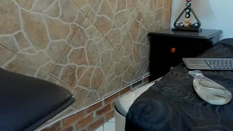 Luke Julien online show from March 12, 11:42 am