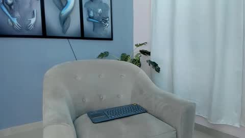 Luke Julien online show from October 22, 6:35 am