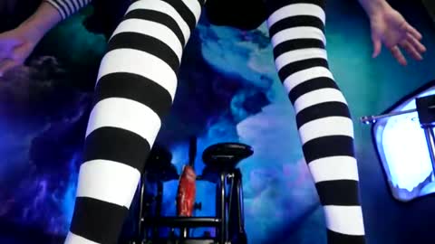 lukewildone online show from October 5, 3:27 am