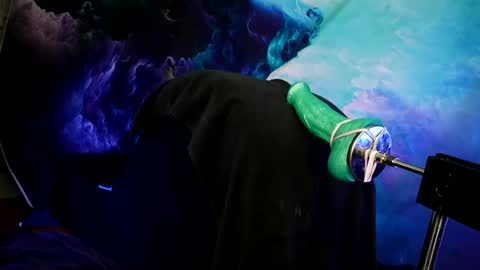 lukewildone online show from October 13, 3:28 am