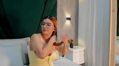 Luli Jones online show from November 7, 11:21 am