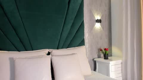 Luli Jones online show from November 11, 11:43 am