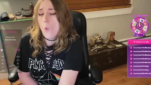 Lulu online show from January 24, 2:39 am