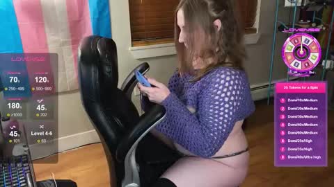 Lulu online show from November 3, 4:58 am