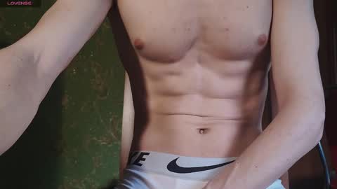 Snapshot of lumberxxxx chatting on February 12, 2:32 pm lumberxxxx online show from February 12, 2:32 pm