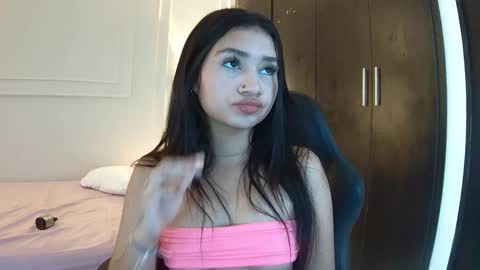 luna and banji online show from October 17, 9:06 pm