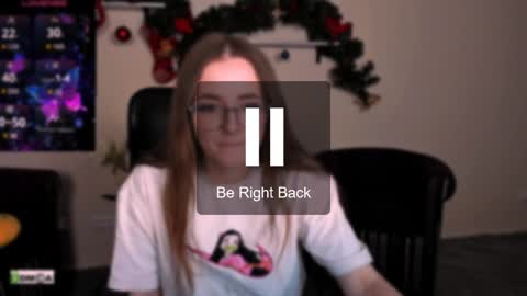 luna_berryy online show from January 4, 2:25 am