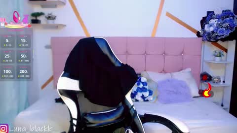 Luna online show from November 8, 9:13 pm