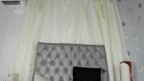 Snapshot of luna_evaa chatting on January 9, 6:36 pm Luna Eva online show from January 9, 6:36 pm