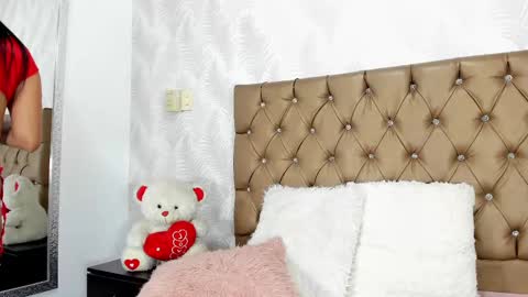 Snapshot of luna_evaa chatting on September 9, 1:21 pm Luna Eva online show from September 9, 1:21 pm