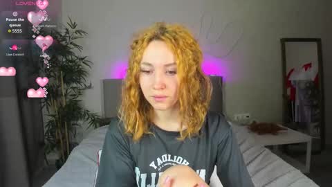 Luna online show from November 19, 12:10 am