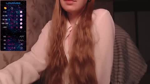 Snapshot of luna_loveisgood chatting on September 14, 9:52 am Luna online show from September 14, 9:52 am