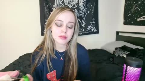 Luna online show from October 21, 12:33 am