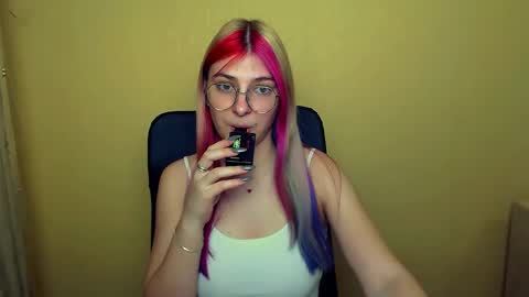 Luna online show from March 1, 10:45 am