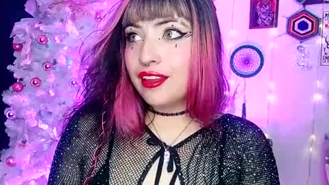 MISS LUNA  online show from December 21, 1:26 am