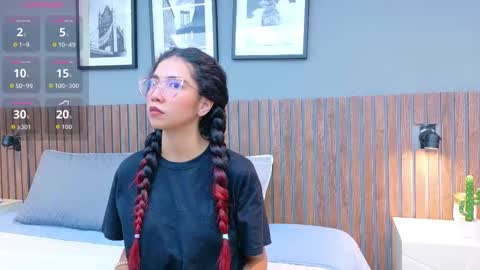 LUNA  online show from September 15, 1:33 pm