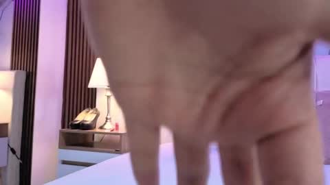  A M M Y  online show from October 18, 12:17 pm