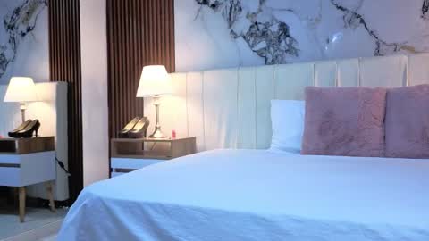  A M M Y  online show from October 23, 11:42 am