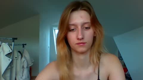 L U N A  online show from December 4, 11:08 am