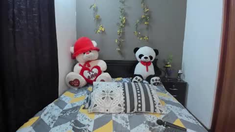 lunaa mayer online show from February 22, 10:52 pm