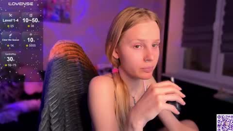 Britney online show from November 7, 5:35 pm