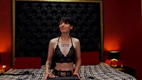 Luna Devil online show from September 10, 5:24 pm