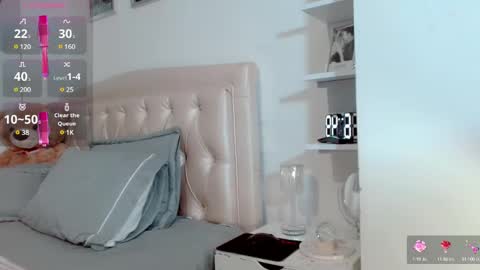 Snapshot of lunalovedoll_ chatting on March 8, 11:49 pm Luna online show from March 8, 11:49 pm