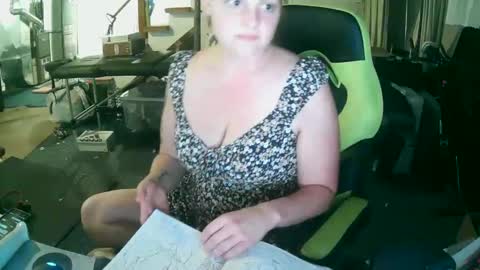 lunalovesanal77 online show from October 1, 7:09 pm