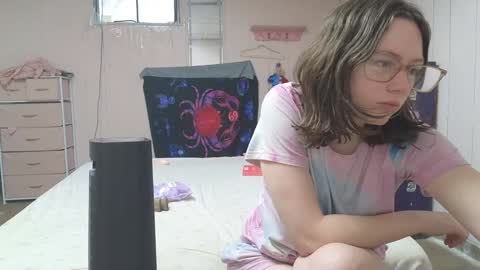 lunaquinn45 online show from February 4, 4:29 pm