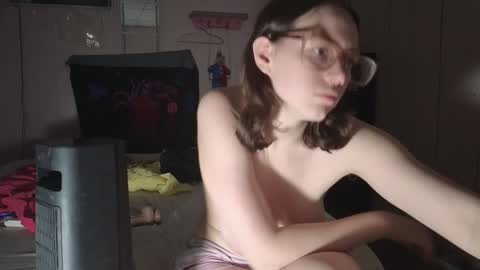 lunaquinn45 online show from February 5, 3:13 am