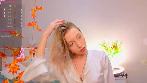 Kelly online show from November 25, 3:01 pm