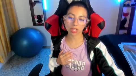 lunarichy online show from October 22, 9:47 pm