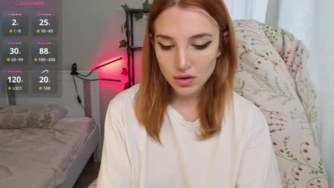 Snapshot of lunatale chatting on September 24, 8:06 am Kate online show from September 24, 8:06 am