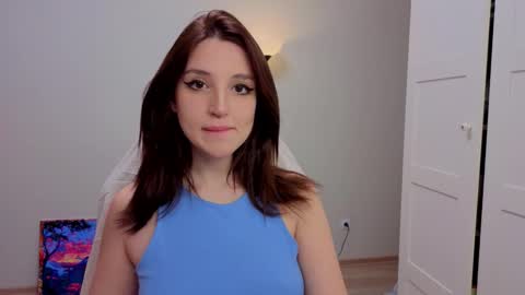 Snapshot of lunatale chatting on November 26, 2:18 pm Kate online show from November 26, 2:18 pm