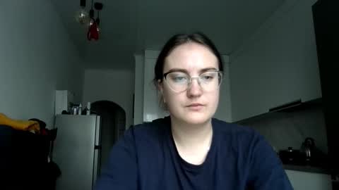 lunavelvet3 online show from November 17, 9:48 am